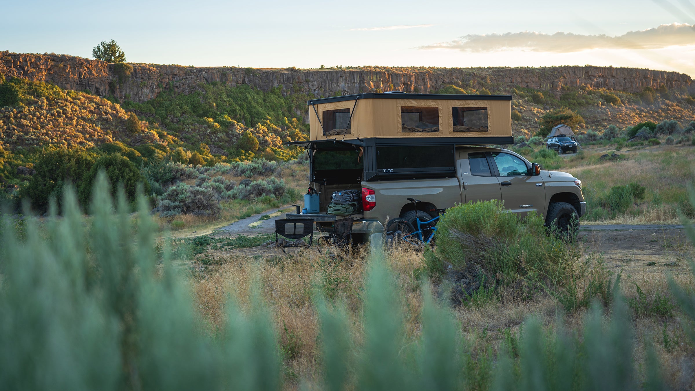 Tune1 Truck Camper on Toyota truck parked in desert