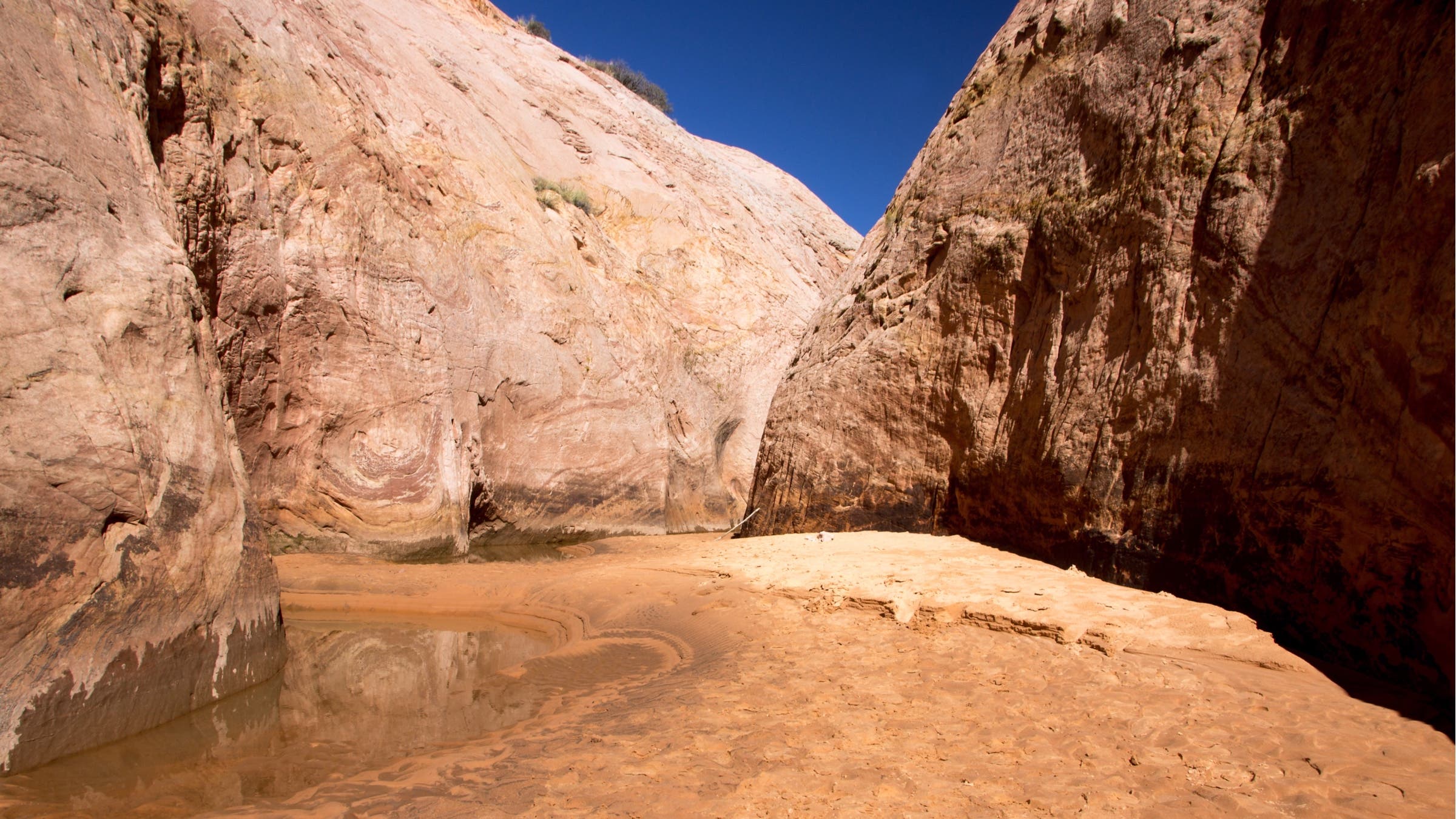 Zebra canyon narrow canyon southwest