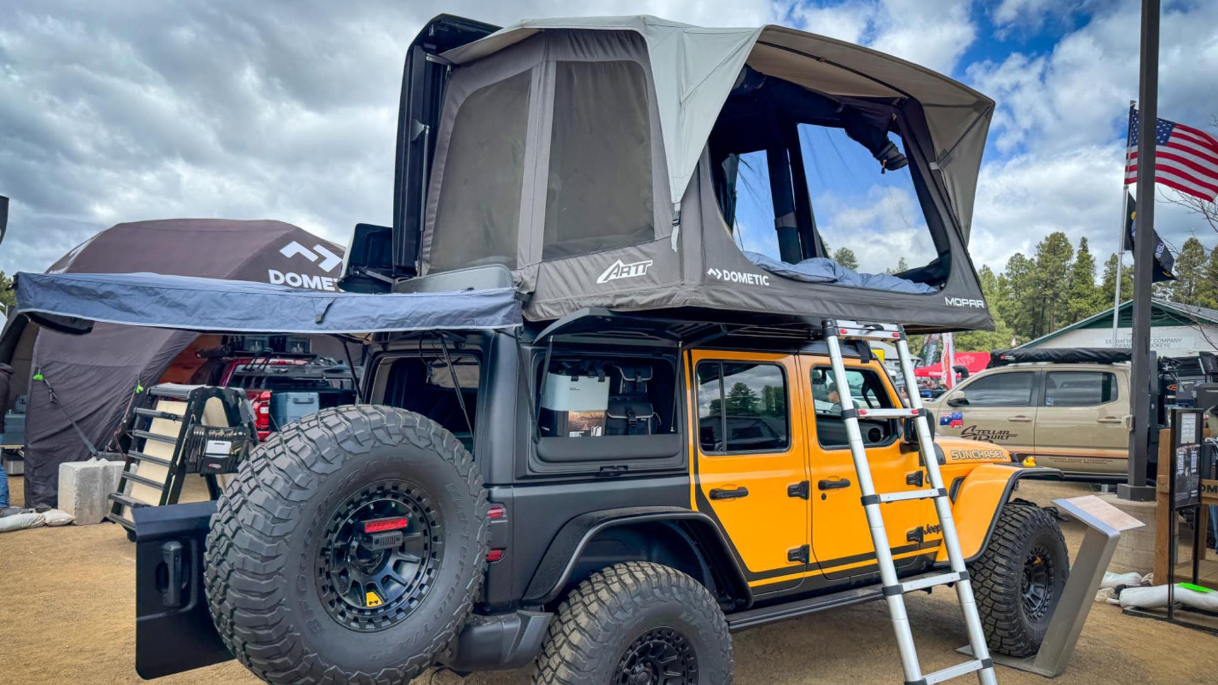 Jeep ARTT Concept rooftop tent at 2025 Overland Expo West