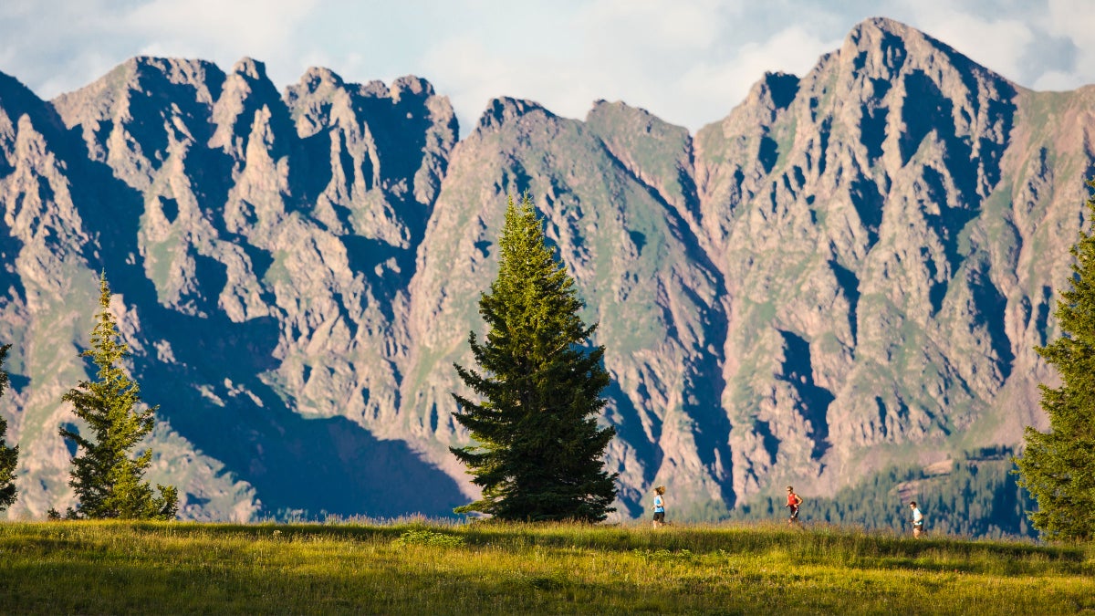 How to Explore Vail Like a Local