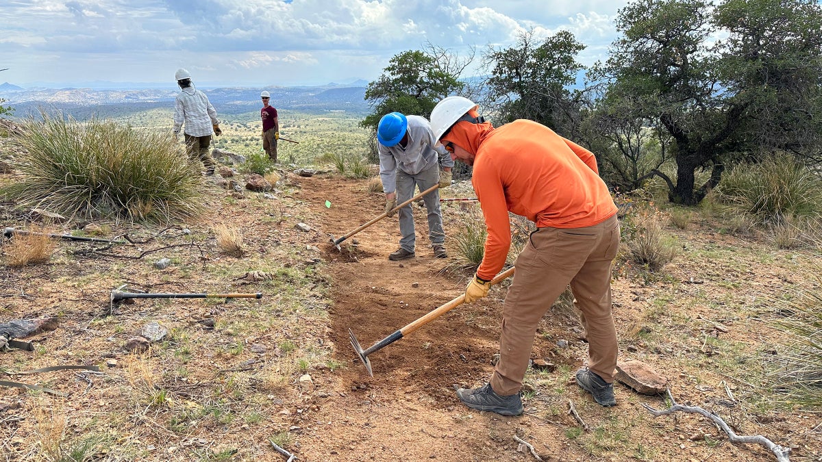 Do You Love Hiking Trails? It’s Time to Donate and Volunteer.