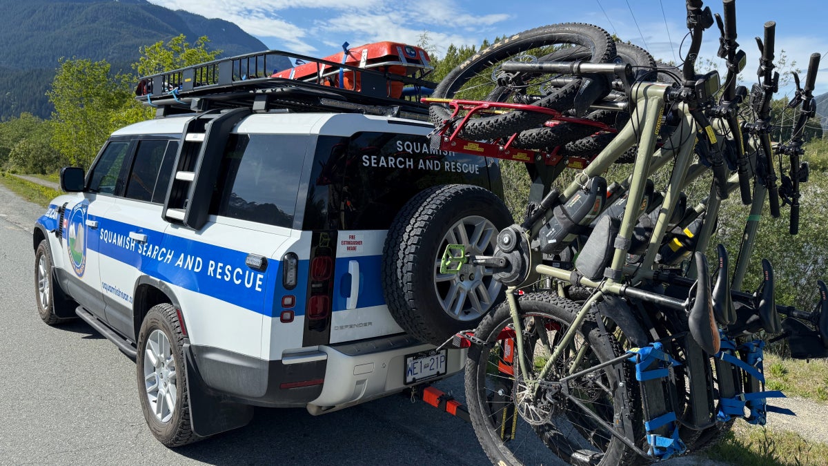 Enter the 2025 Defender Service Awards