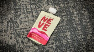 Neve smoothie pouch