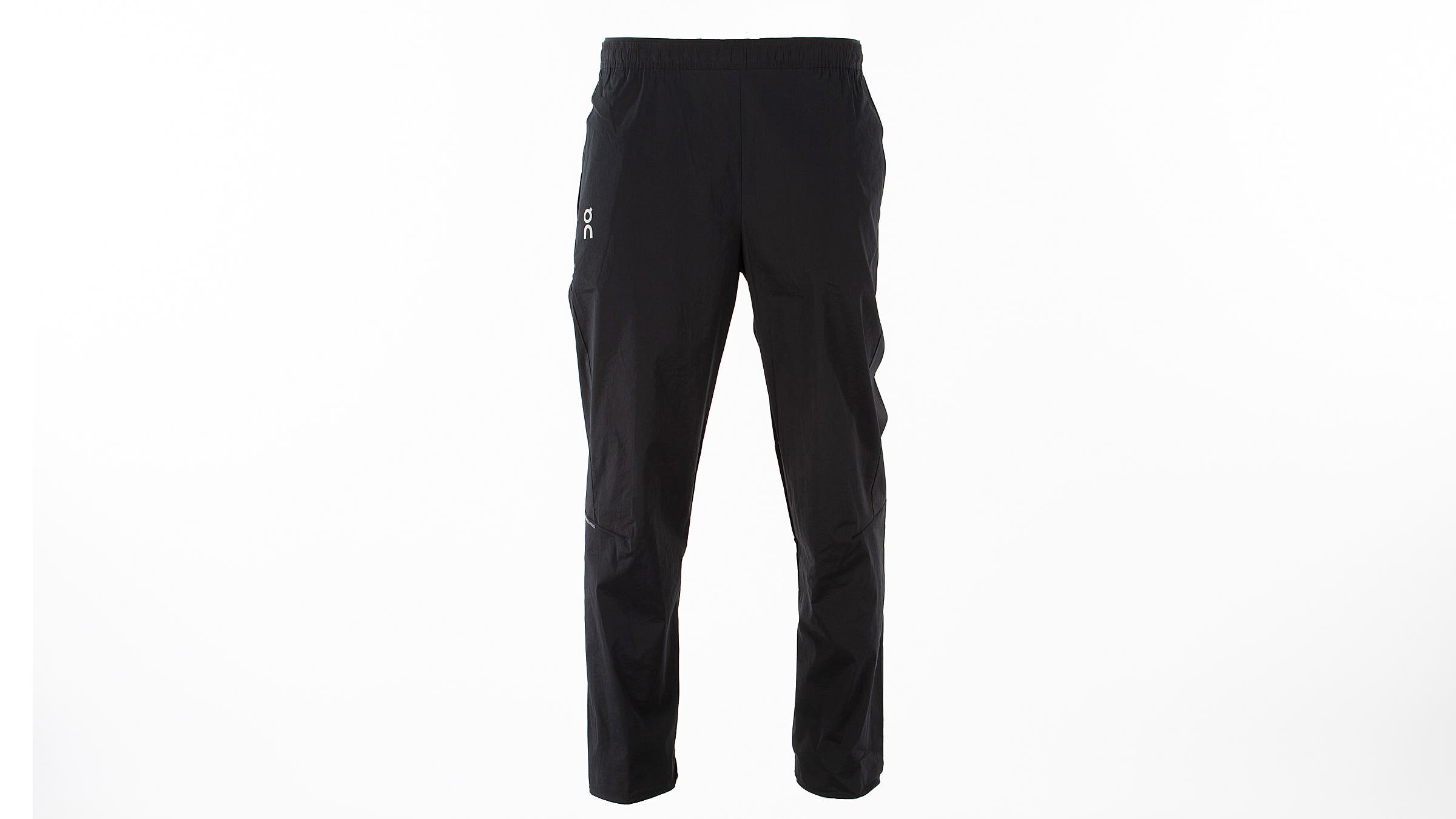 On All Day Jogger in black tested at the Outside testing lab