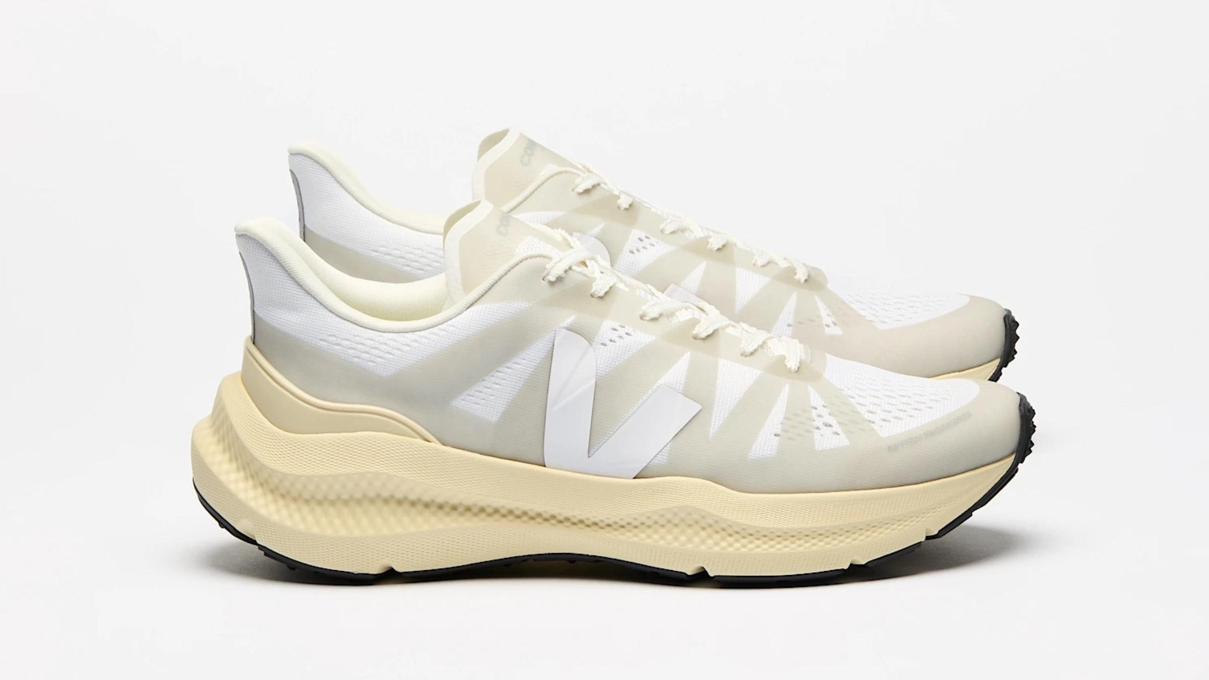 Product photo of Veja Condor 3 women's running shoes on white background