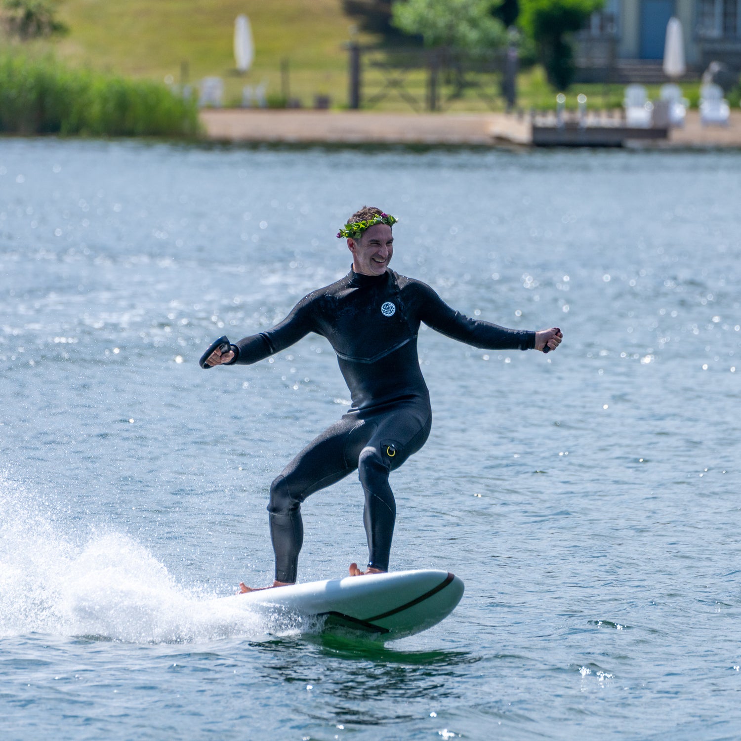 LindSurf electric surfboard test ride