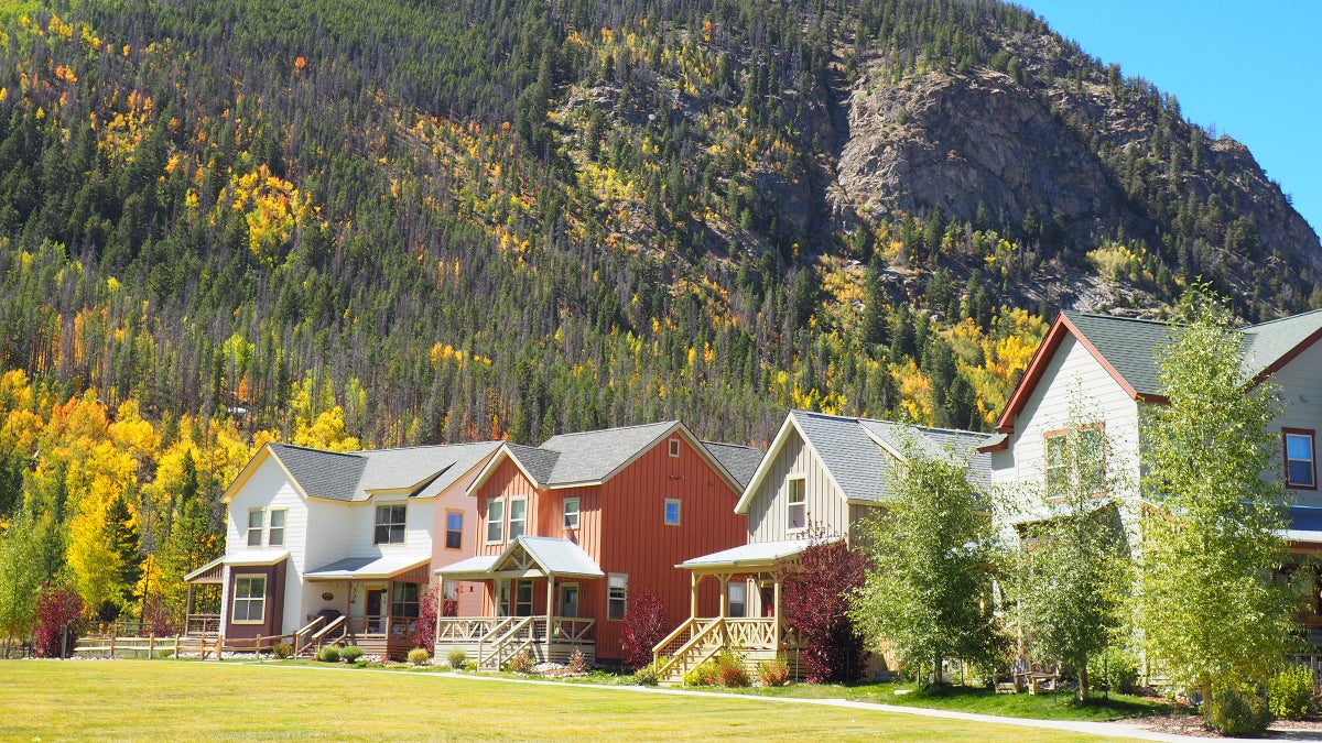 Op-Ed: Selling Public Lands Won’t Fix the Housing Crisis in Ski Towns. But This Policy Helps.