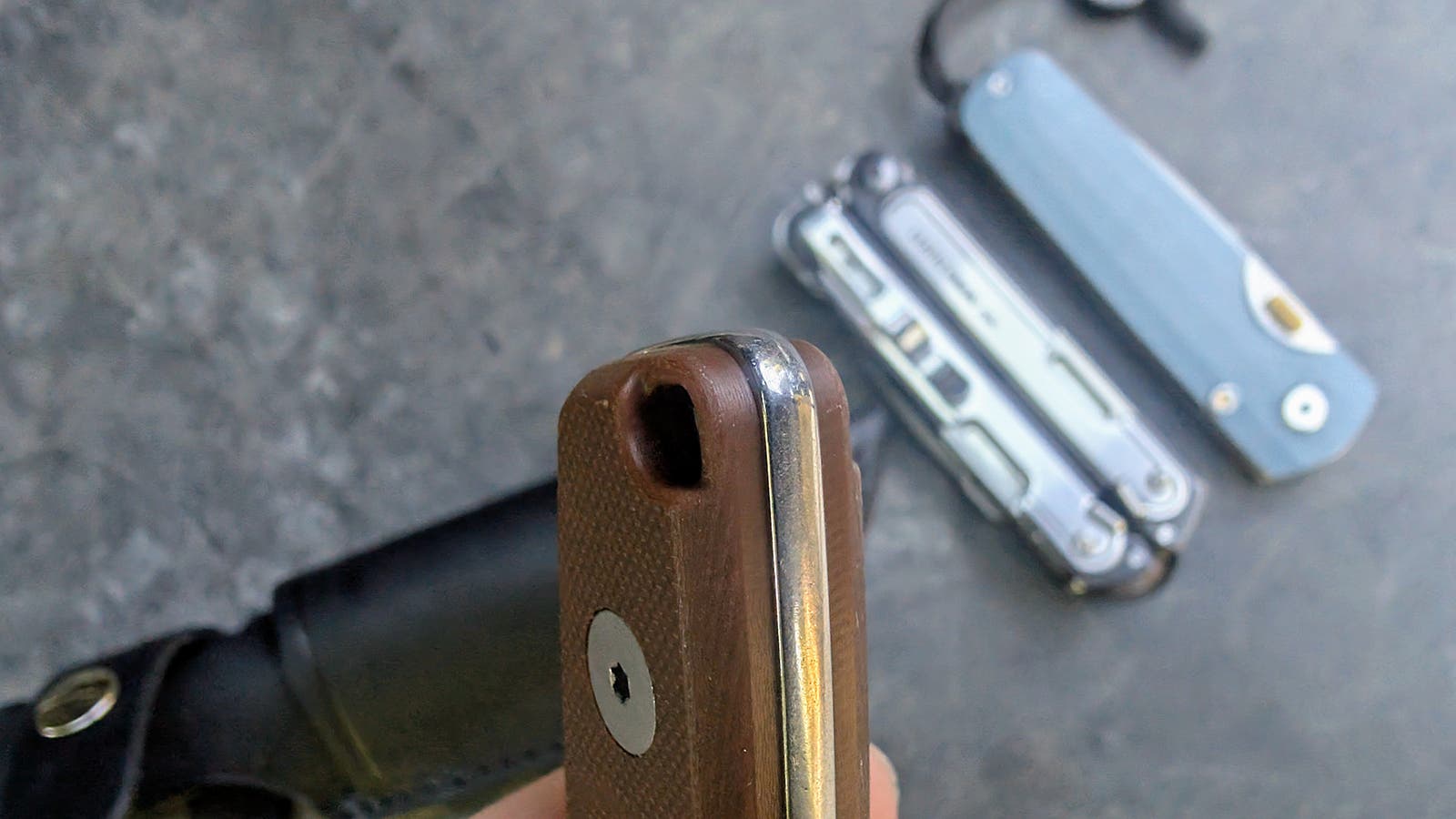 Leatherman fixed blade knife