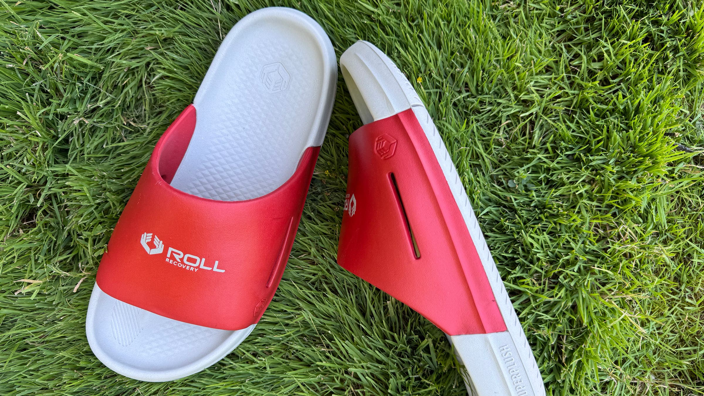 Roll Recovery Super Plush Slide recovery sandals