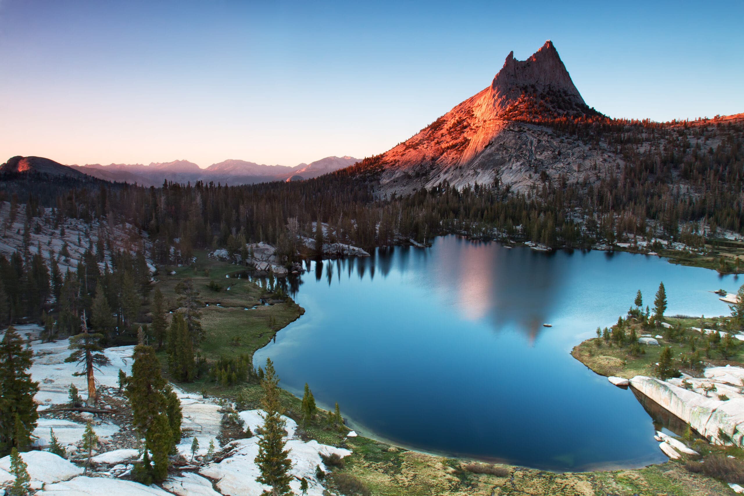 Cathedral Lakes Yosemite