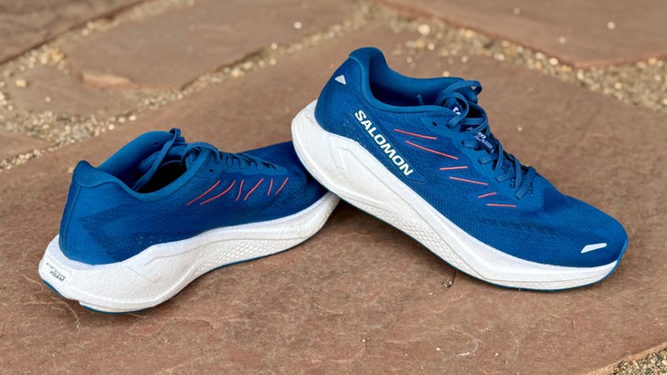 Closeup of Salomon Aero Blaze running shoes