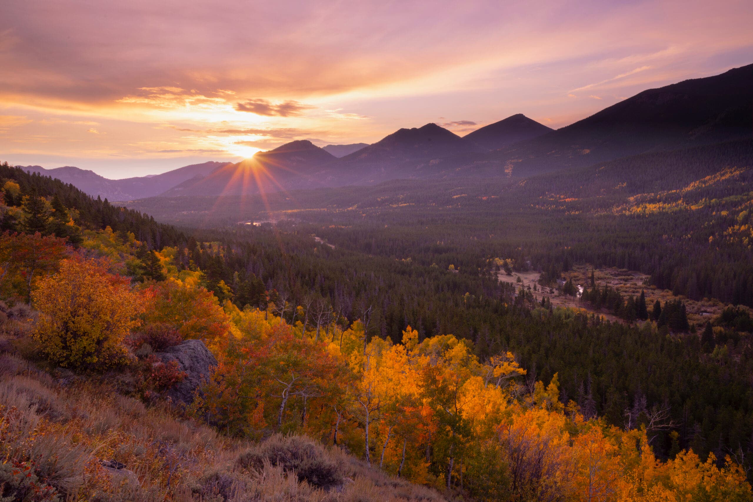 Fall season in Rocky Mountain National Park, Colorado
