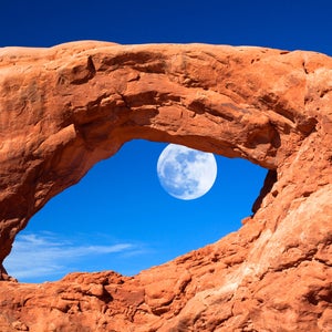 Arches National Park moon sighting