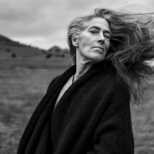 Lynn Hill black and white