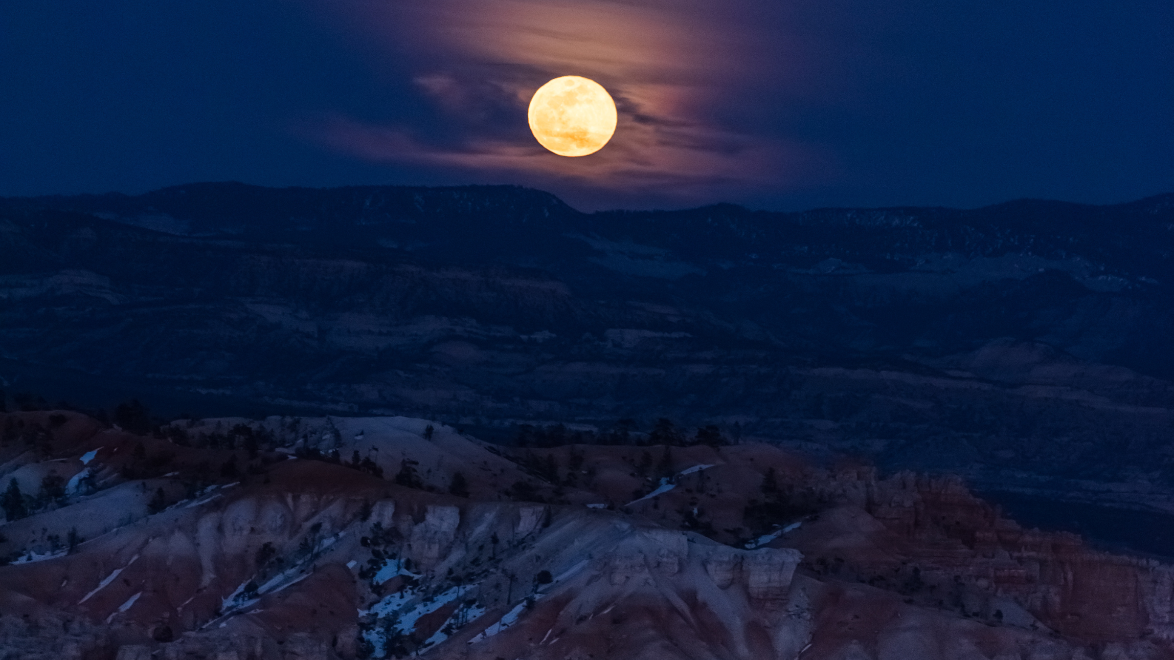 Bryce National Park during a full moon