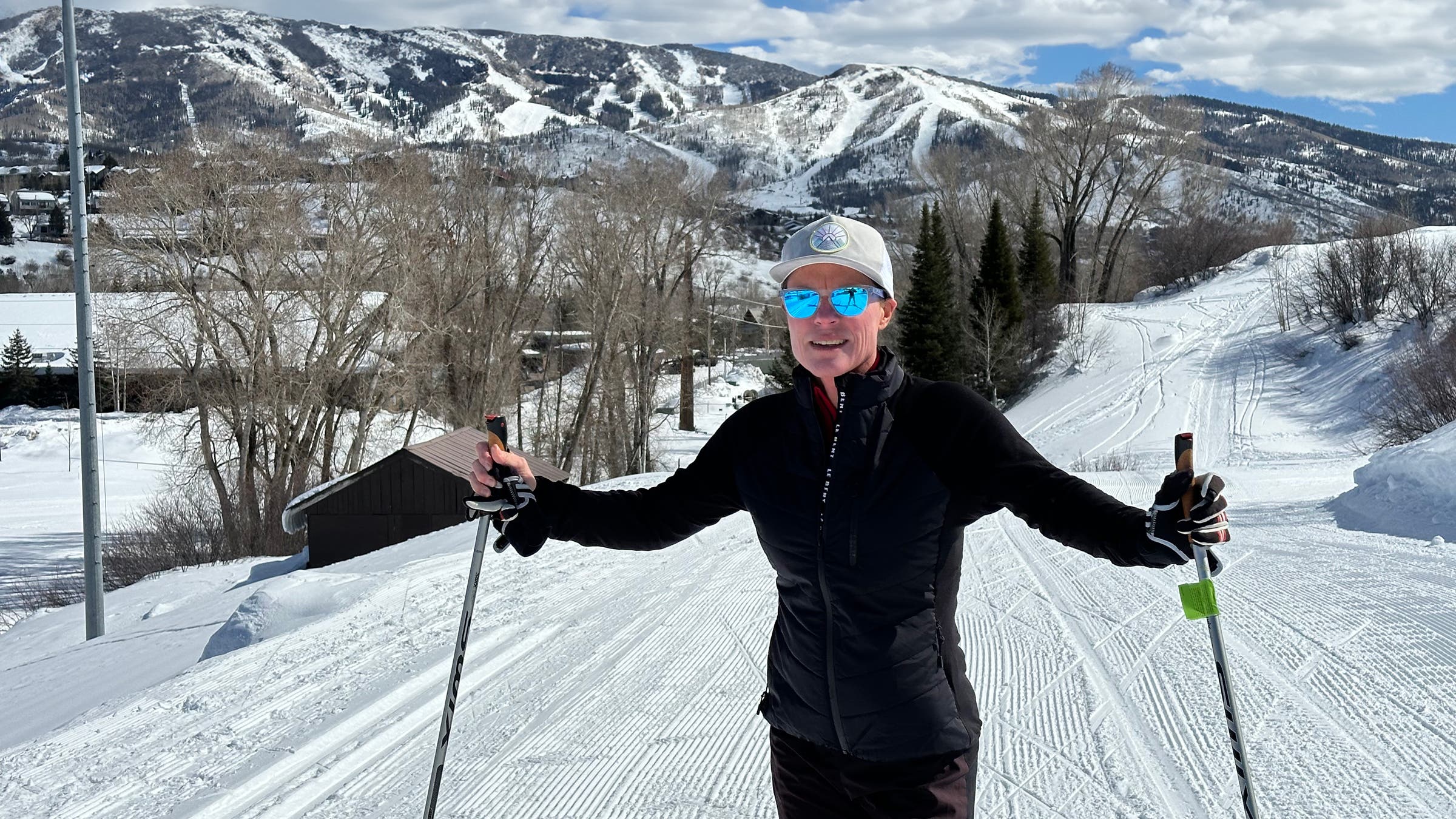 Lé Bent Genepi Wool Insulated Hybrid Jacket black midlayer jacket skiing