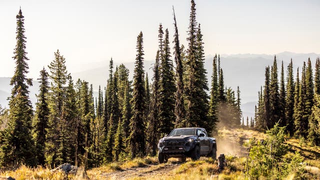 Detour Guides: Go Beyond Glacier