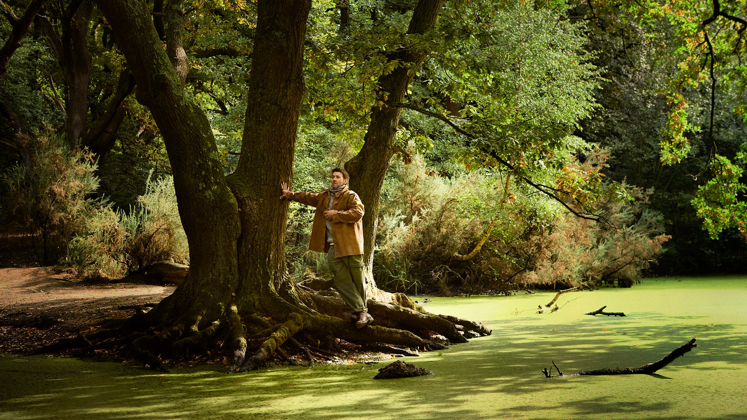 Joel wears a 1940s workwear Jacket from Levisons Vintage Clothing, knitwear by Chamula from Clutch Cafe London, and his own pants and boots.