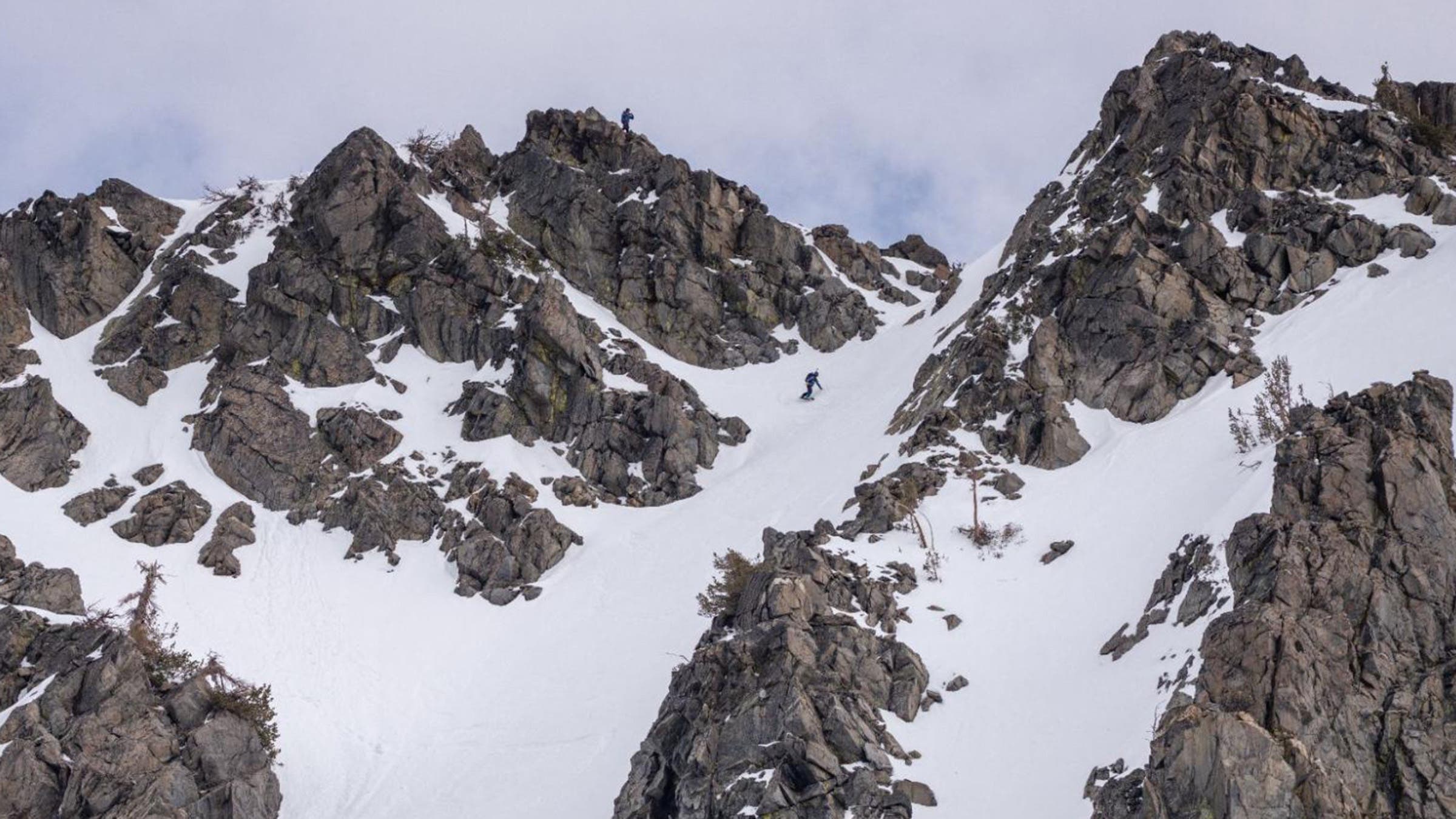 Snowboarder in a couloir at Kirwood in 2025