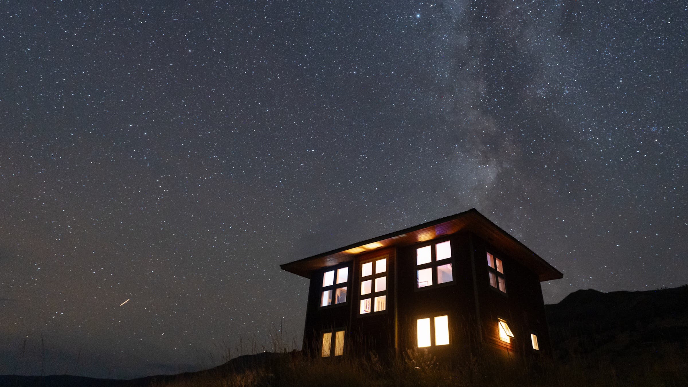 Summer Lake Lookout Airbnb