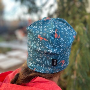 Women's winter running accessories tester image running hat