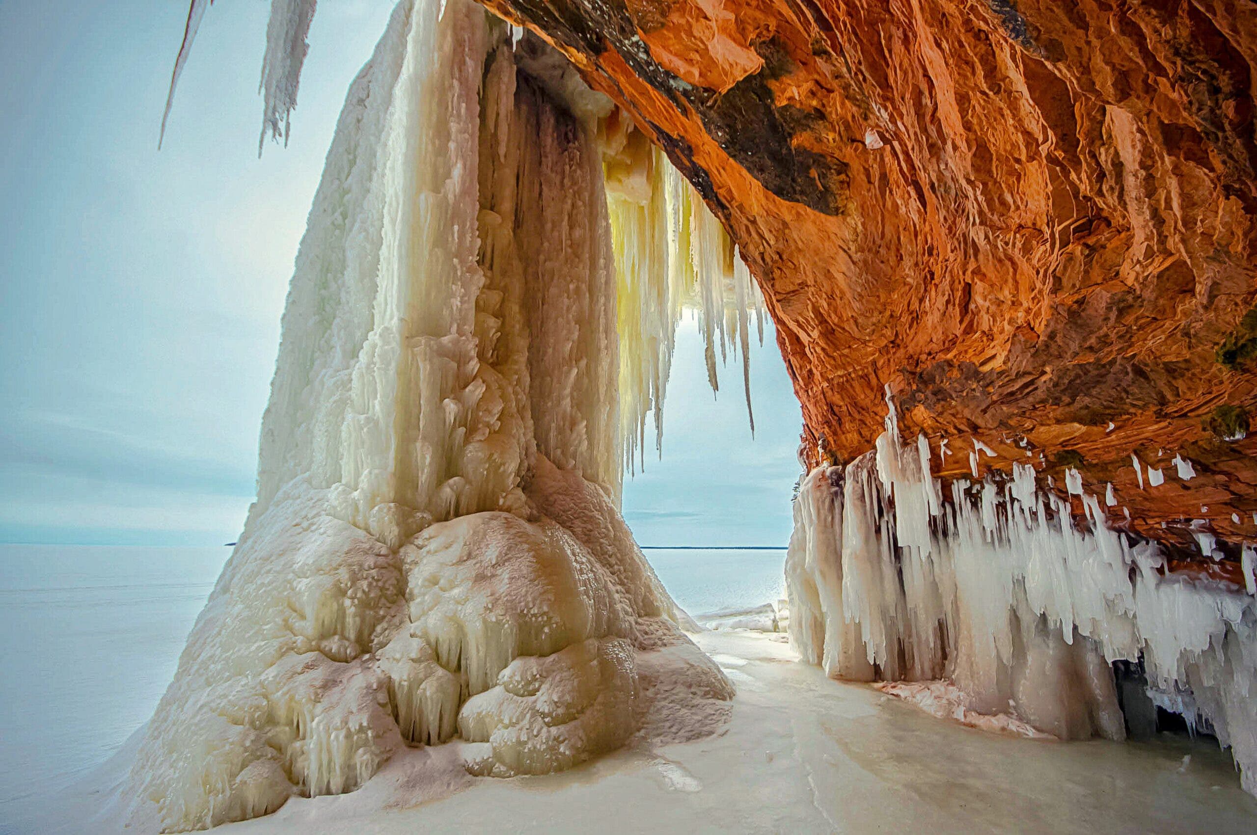 Apostle islands ice formations