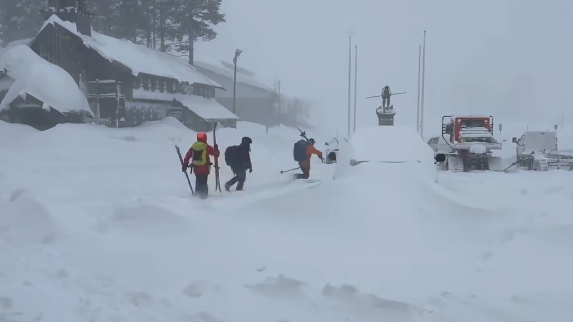 Heavy snowfall in Northern California led to a deadly avalanche outside Truckee