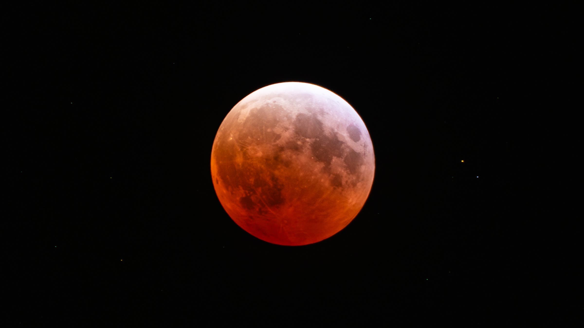 A Total Lunar Eclipse Will Be Visible in All 50 States This Week