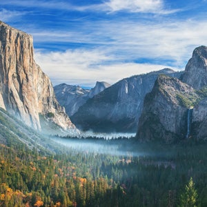 The Tunnel View at Yosemite National Park