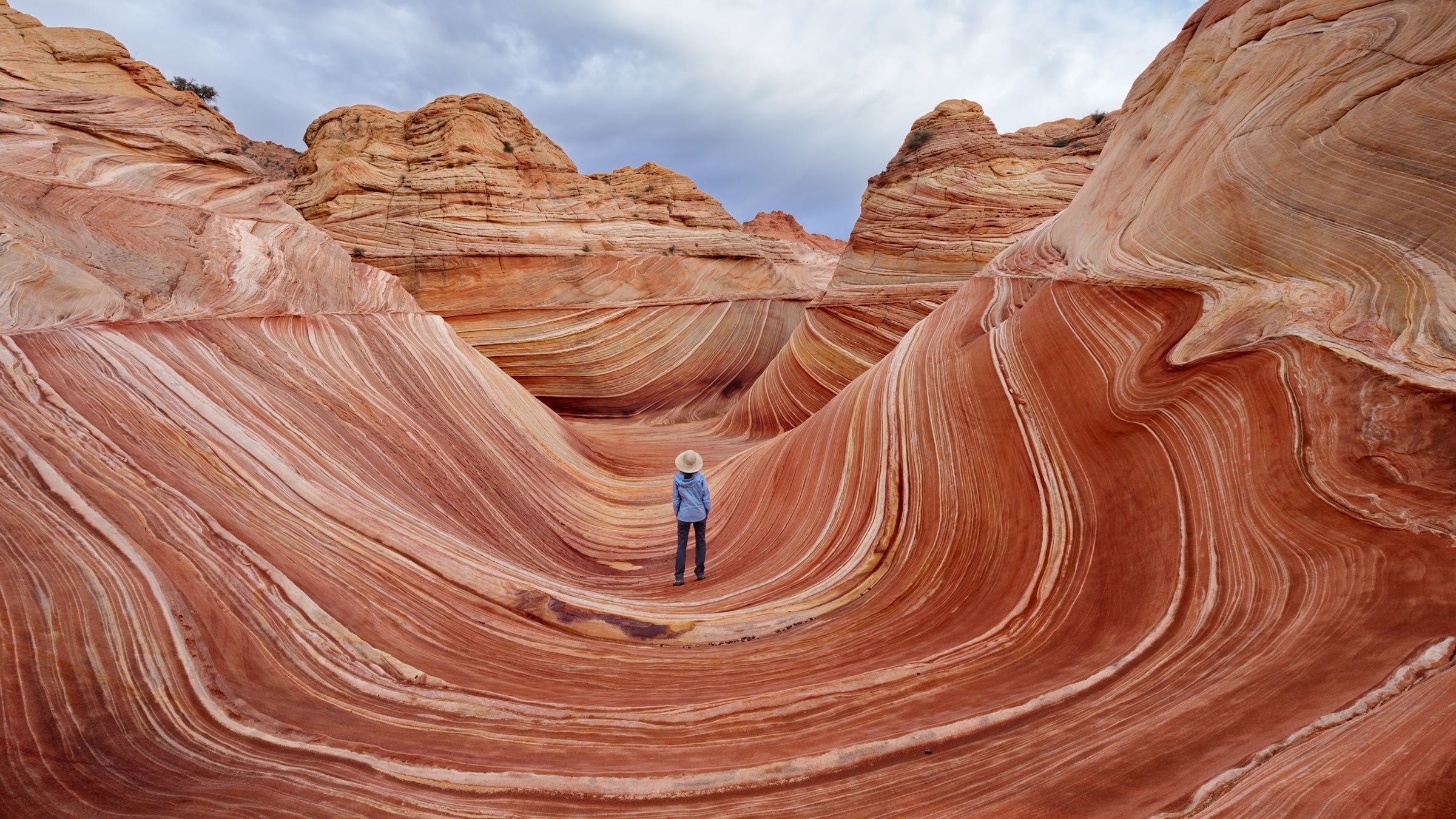 Female hiker in Coyote Buttes North, Vermilion Cliffs National Monument, Arizona