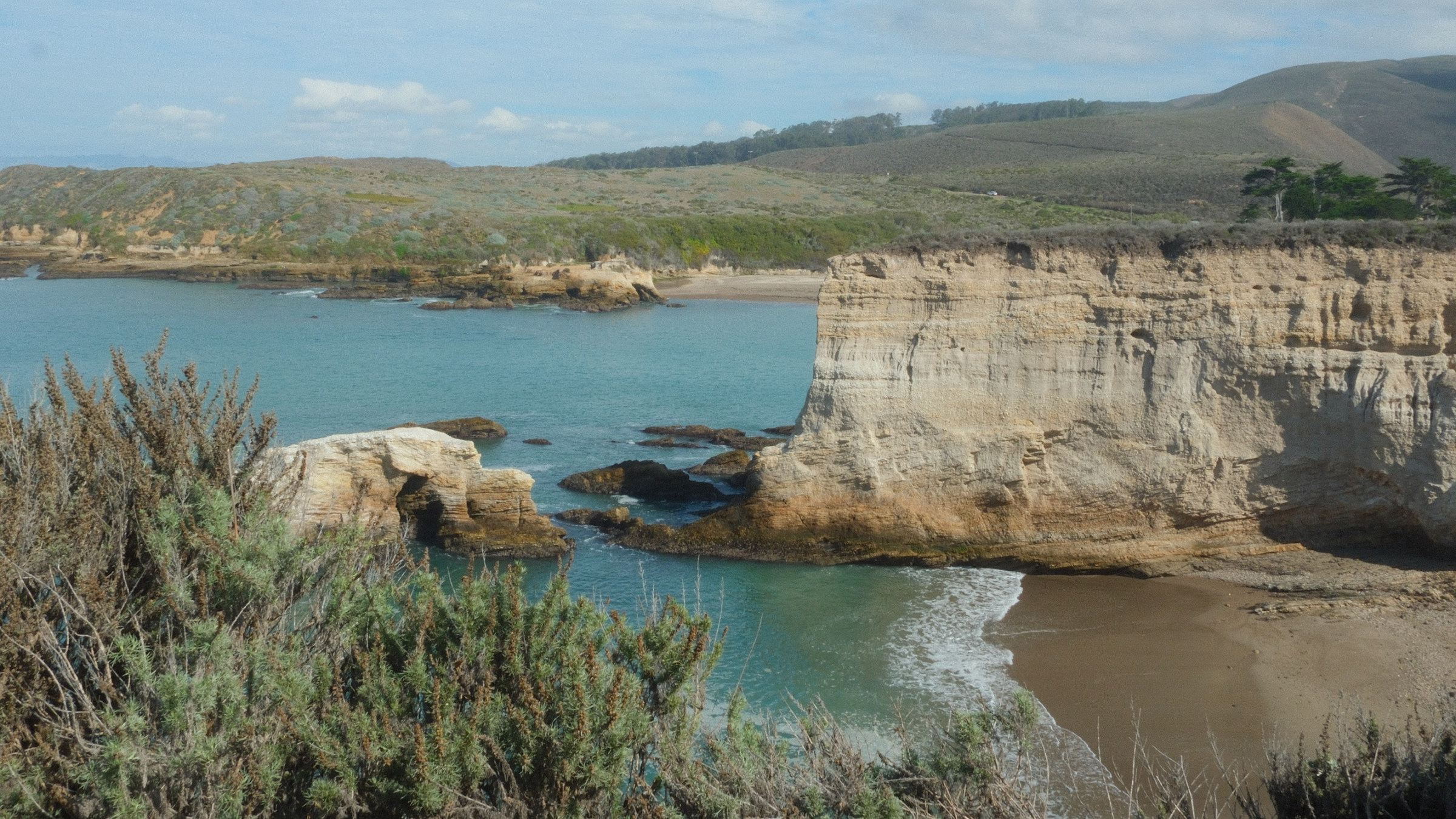 Montana de Oro in San Luis Obispo County, California is one of the most scenic running trails in the U.S.