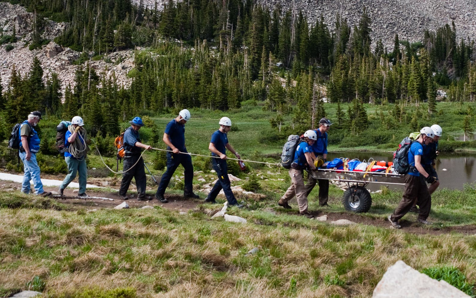 Search and Rescue Experts Share Their Most Valuable Lifesaving Advice