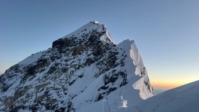 Mount Everest Season Kicks Off With Fraud, Flying Drones, and Record-Chasing Ascents