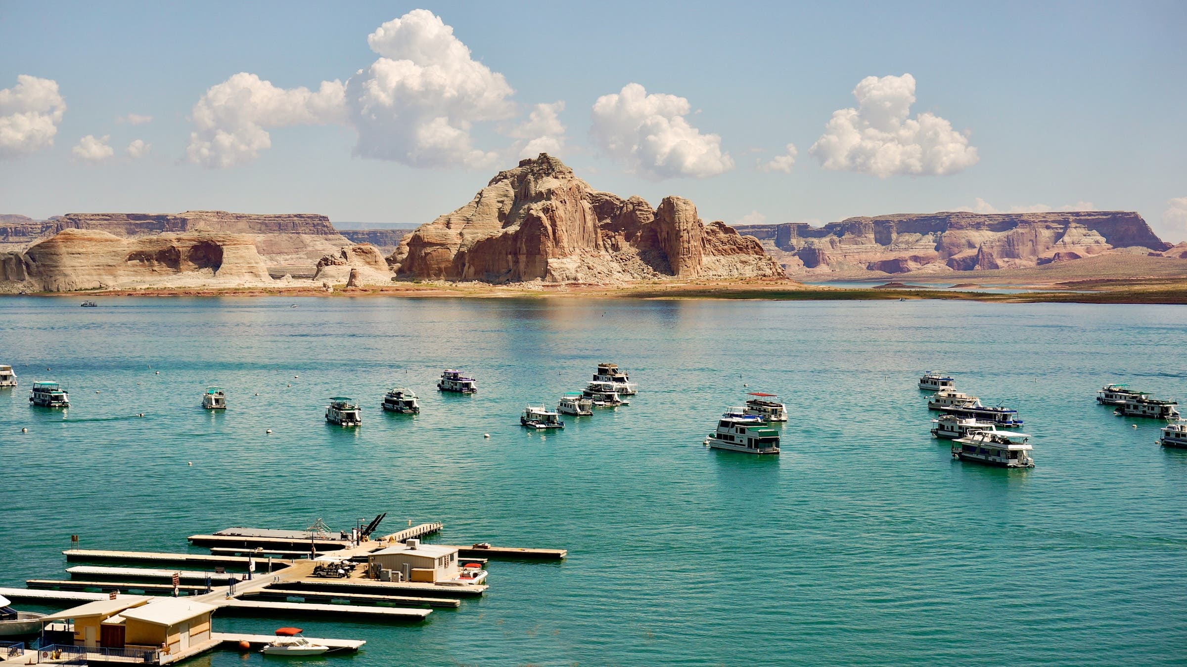 Planning a Trip to Lake Powell? Here’s What You Need to Know About Historically Low Water Levels.