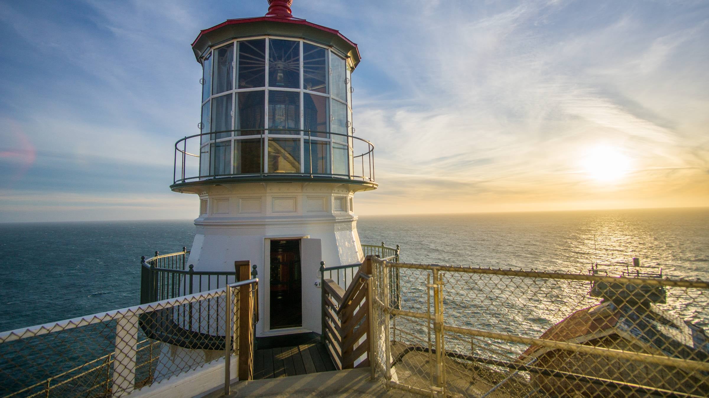 Dream of Being a Lighthouse Keeper? National Park Volunteer Programs Let You Try It Out.