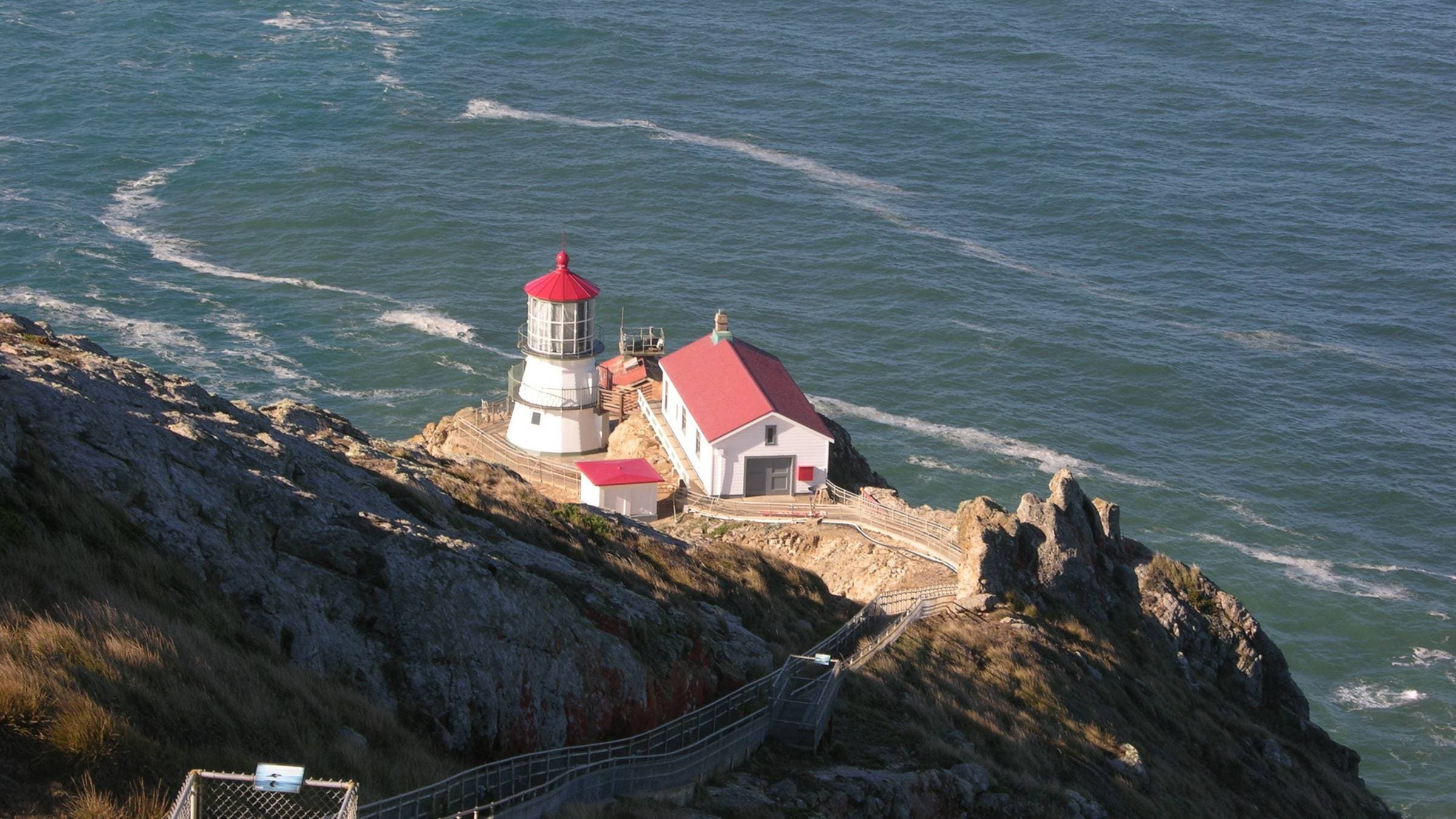 Dream of Being a Lighthouse Keeper? National Park Volunteer Programs Let You Try It Out.