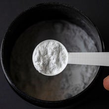 creatine supplement scoop