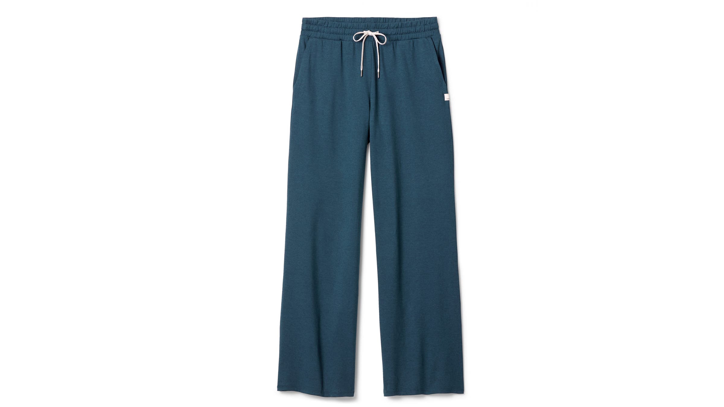 The 4 Best Women’s Travel Pants for Summer Vacations