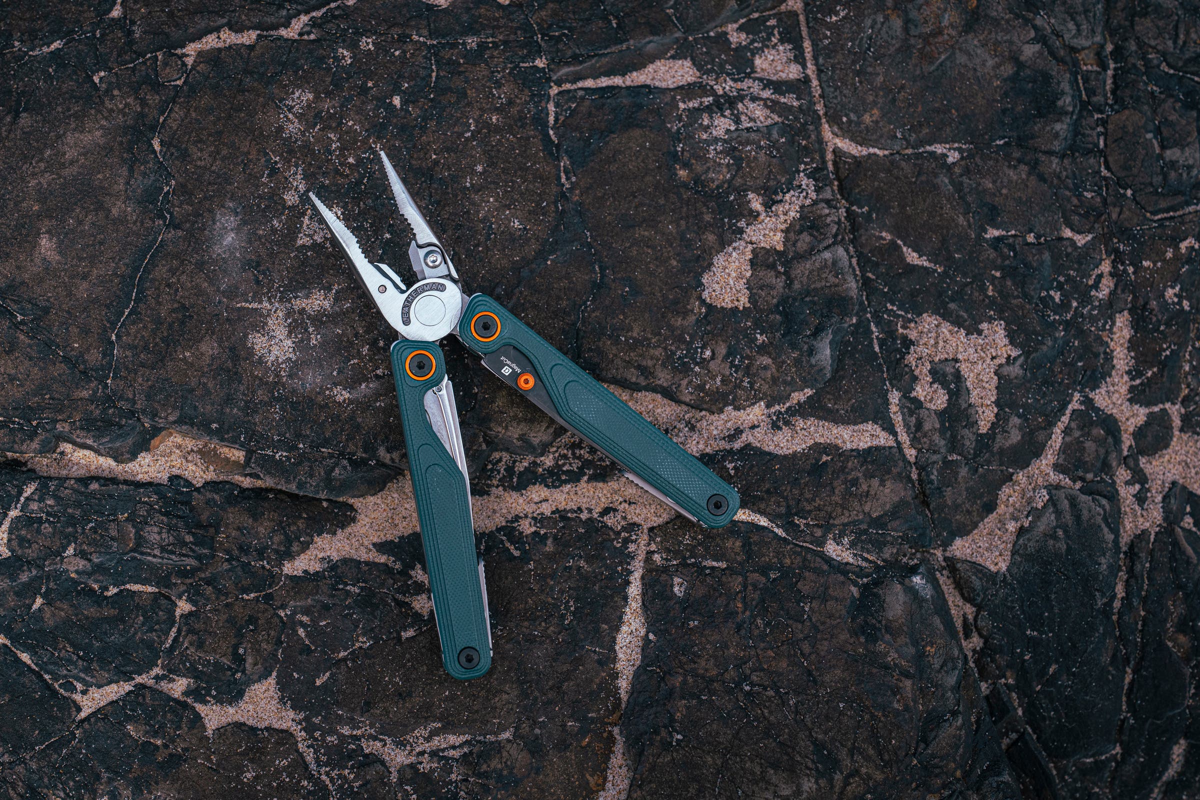 Wave Alpha Multi-Tool