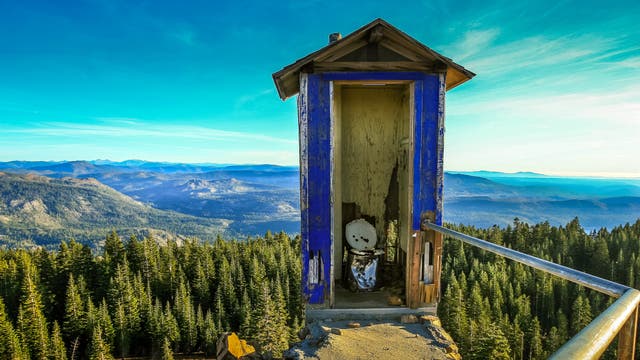 How to Avoid (and Handle) Poop Emergencies When You're Exercising Outdoors