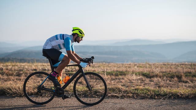 Want to Improve Your Endurance? You Just Need the Right Music, Study Says.