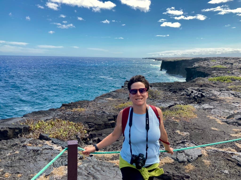 Hawaii Lindsey Danis
