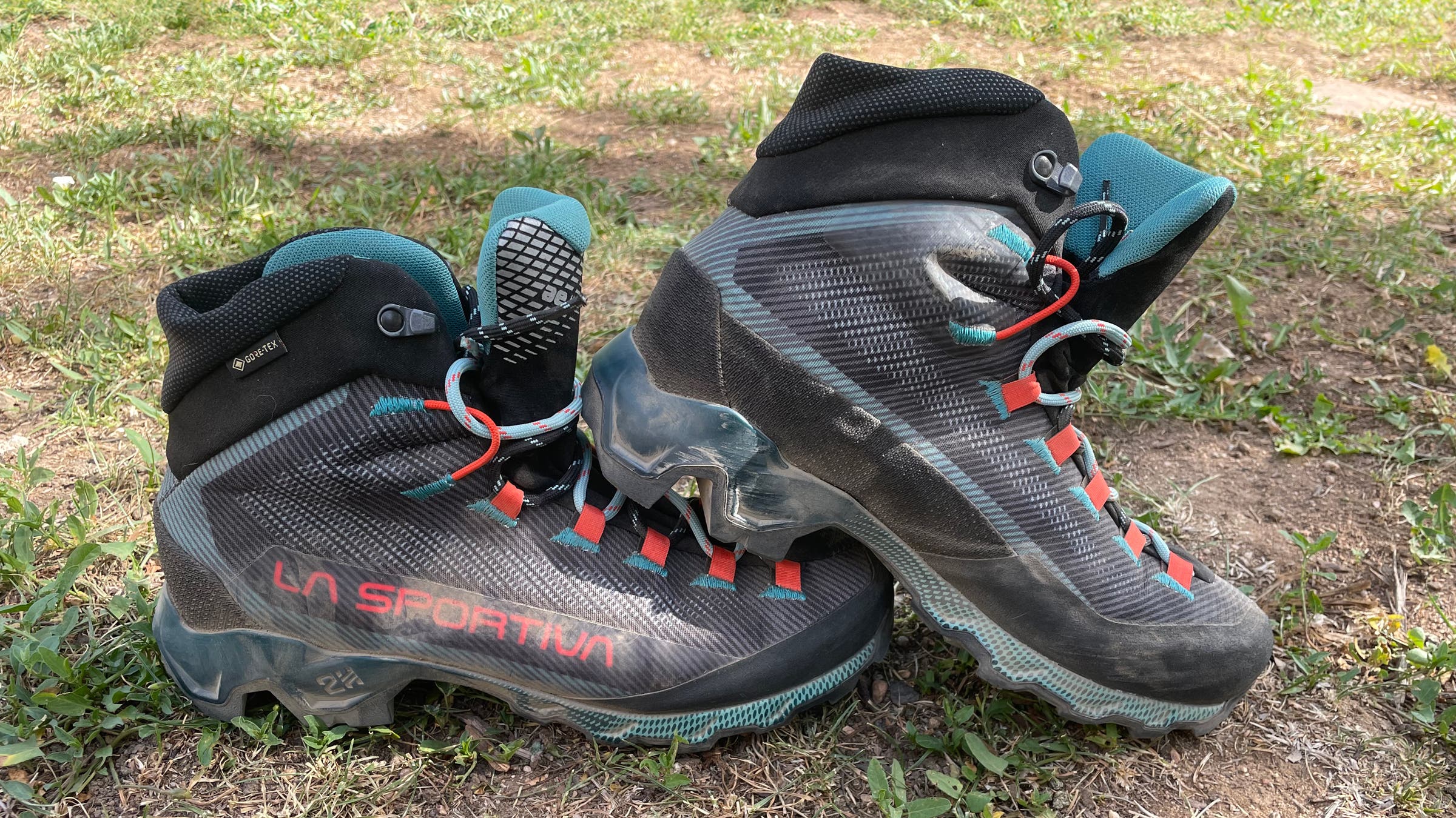 La Sportiva Aequilibrium Hike GTX hiking boots