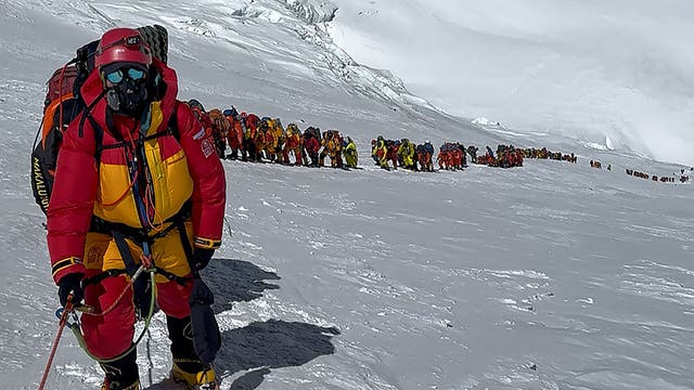 What Are the Best and Worst Parts of the Mount Everest Climb? We Asked the Experts.