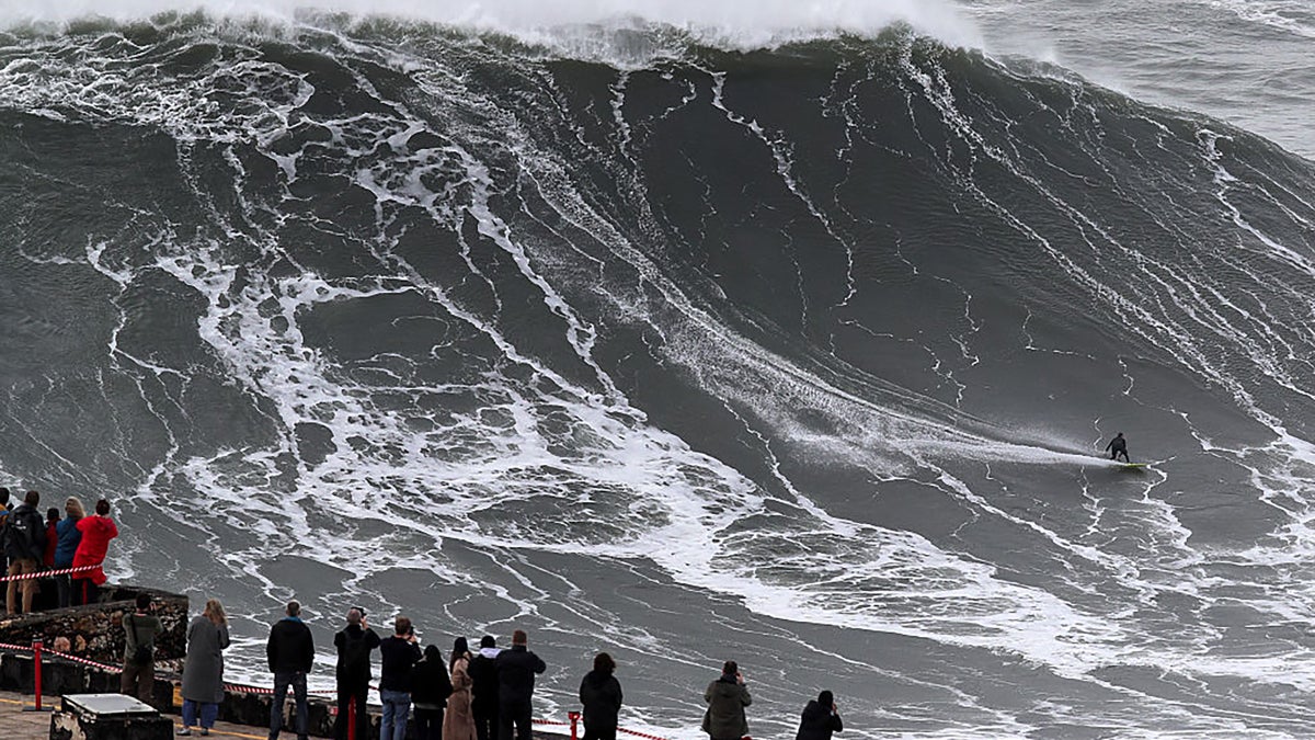 No Jet Ski, No Problem. What It’s Like to Paddle into a 70-Foot Wave.