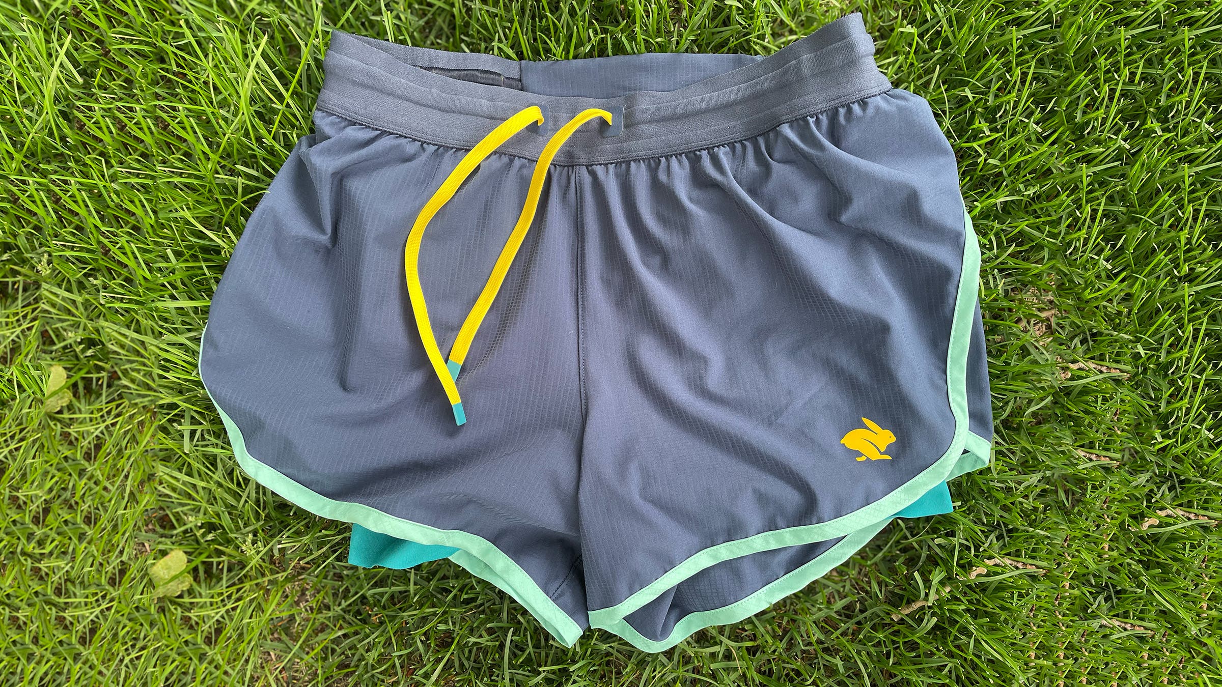 Rabbit Pacer Short 2-In-1 4" running shorts for women
