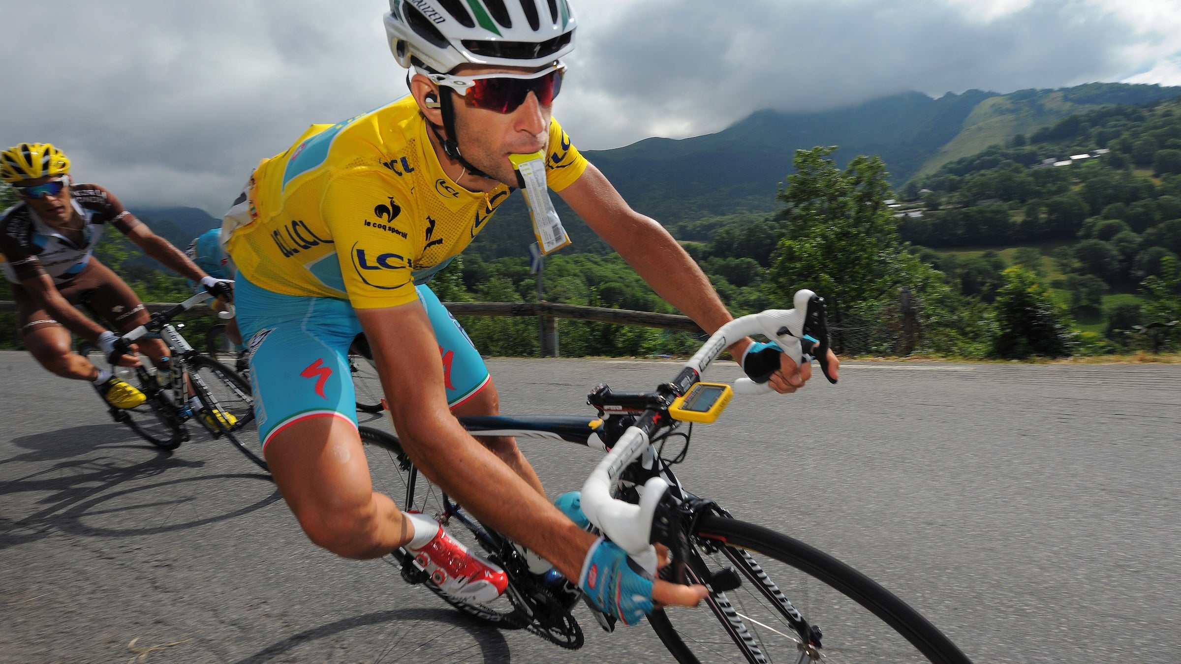 Forget Carbs, the Newest Energy Gel Contains… Lactate?!