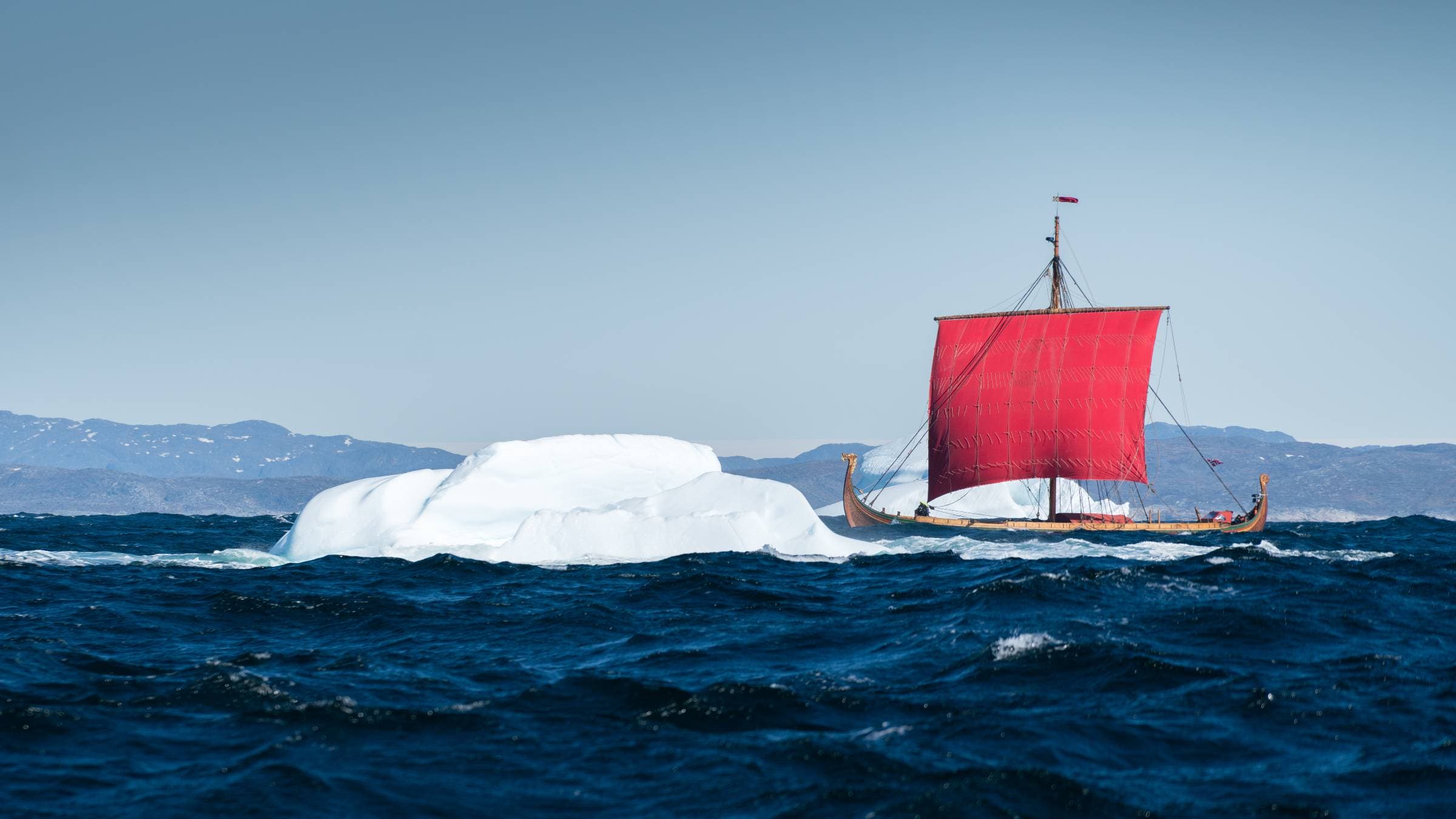 The Draken Harald Hårfagre is a real ocean-going Viking expedition ship. It was used in filming The Odyssey.