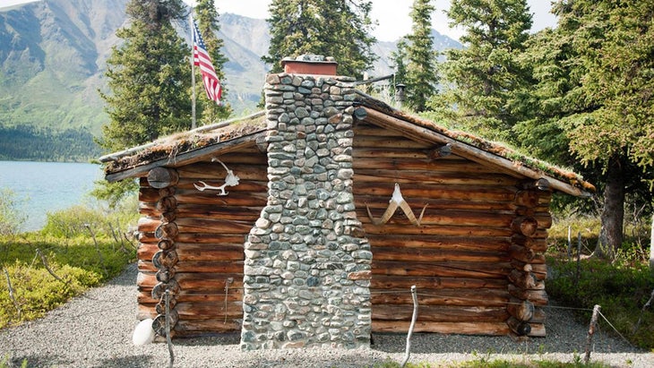 f Richard L. Proenneke, a legendary writer, wildlife photographer, and conservationist lived alone in this cabin he built by hand. 