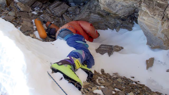 There’s a Plan to Remove Mount Everest’s Most Famous Dead Body